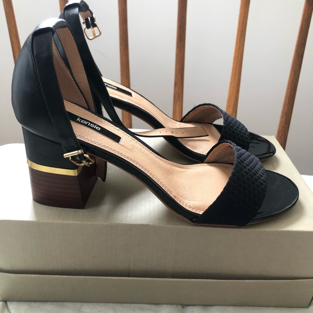 Kensie Strappy Heeled Sandals